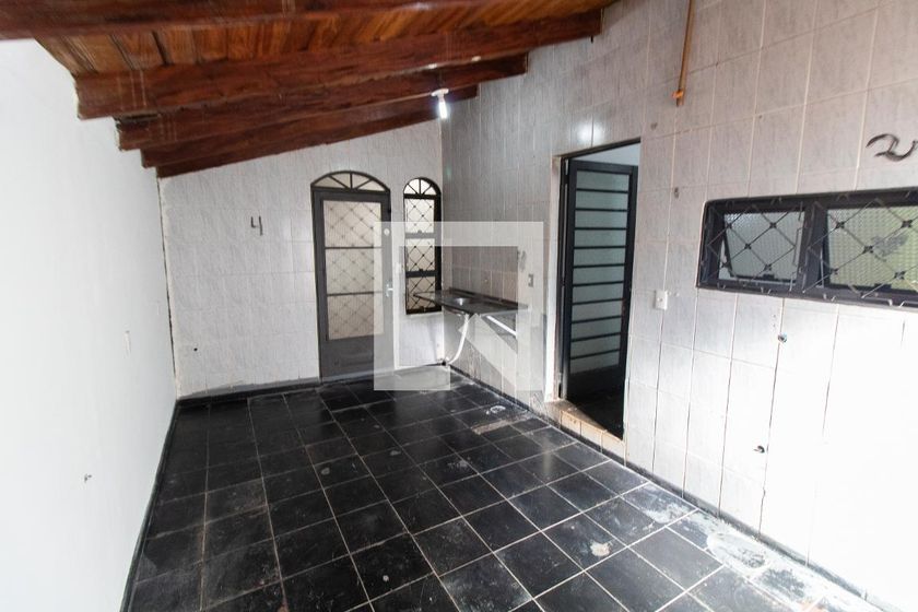 Casa à Venda - Mansões Santo Antônio, 2 Quartos,  100 m2 em , Campinas - sp | SoloBR