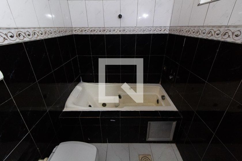 Casa à Venda - Mansões Santo Antônio, 2 Quartos,  100 m2 em , Campinas - sp | SoloBR