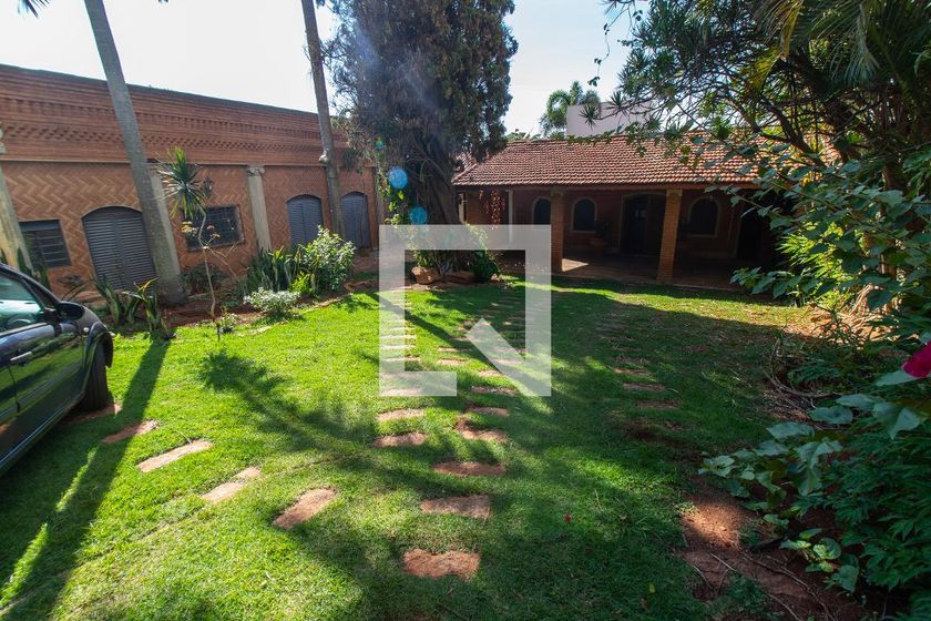 Casa à Venda - Mansões Santo Antônio, 2 Quartos,  100 m2 em , Campinas - sp | SoloBR