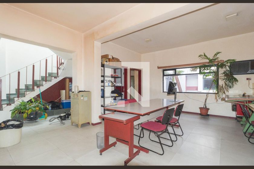 Casa, 3 quartos, 200 m² - Foto 17