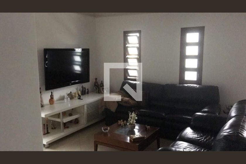 Casa, 3 quartos, 207 m² - Foto 3