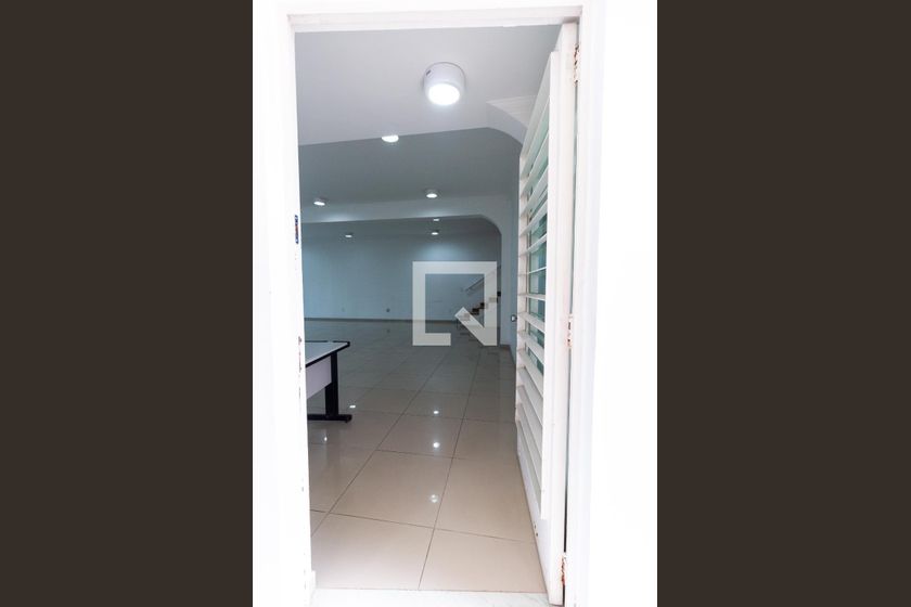 Casa, 5 quartos, 468 m² - Foto 3