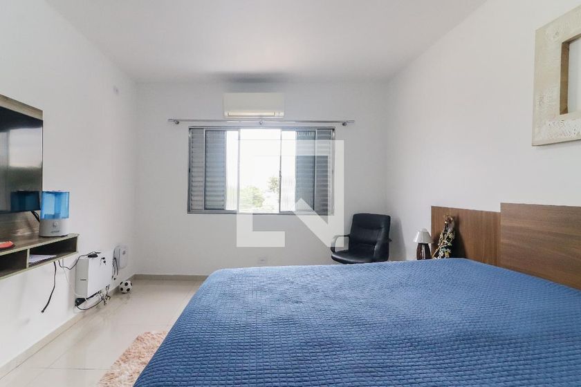 Casa, 4 quartos, 200 m² - Foto 19