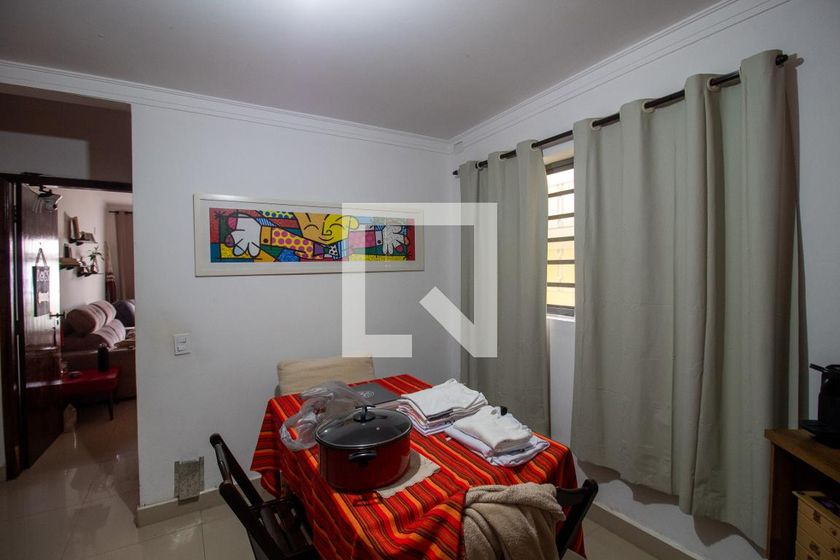 Casa, 3 quartos, 178 m² - Foto 4