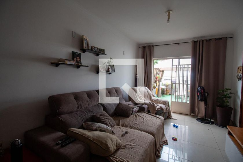 Casa, 3 quartos, 178 m² - Foto 1