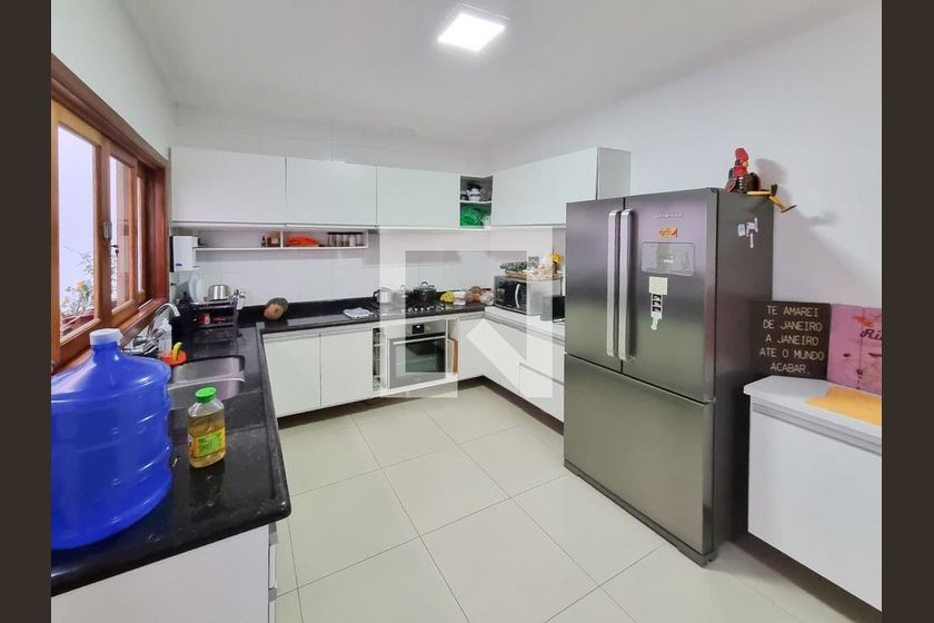 Casa, 3 quartos, 180 m² - Foto 33