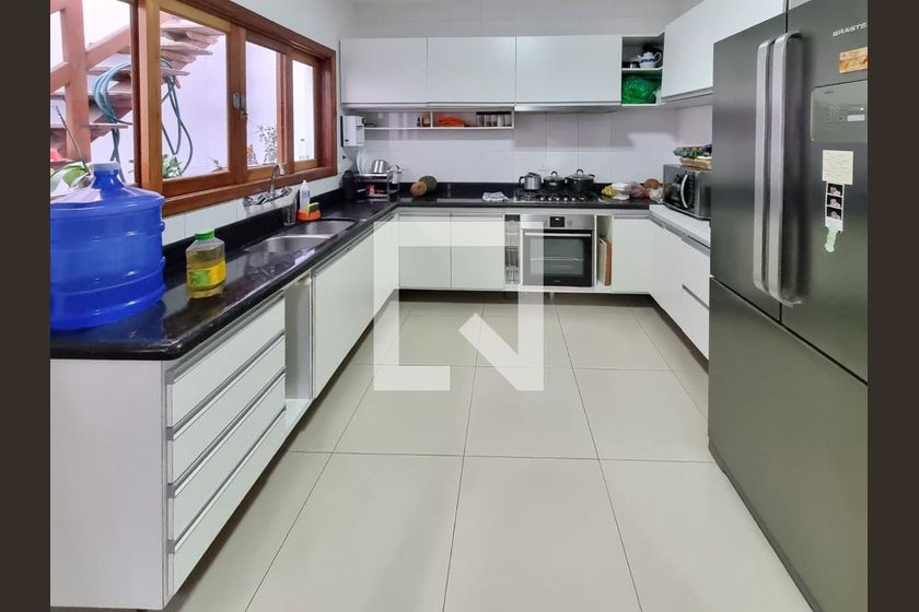 Casa, 3 quartos, 180 m² - Foto 32
