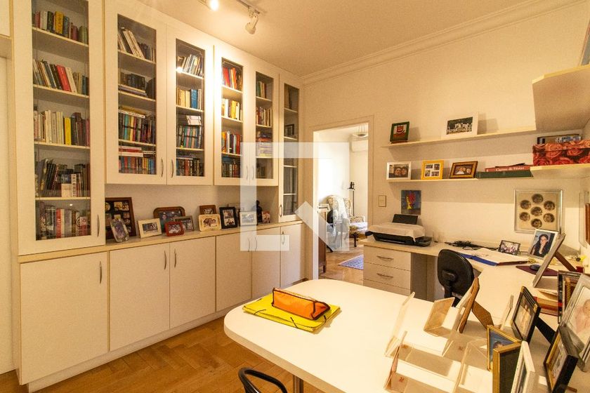 Casa à Venda - Jardim Santana, 3 Quartos,  400 m2 em , Campinas - sp | SoloBR
