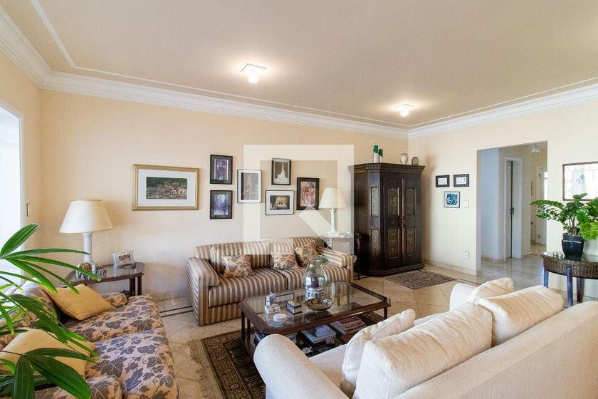 Casa à Venda - Jardim Santana, 3 Quartos,  400 m2 em , Campinas - sp | SoloBR