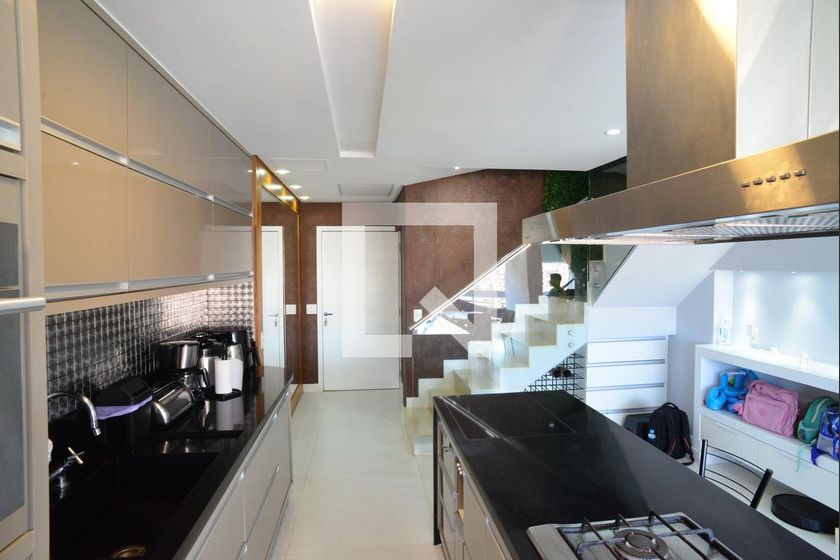 Cobertura, 3 quartos, 230 m² - Foto 10