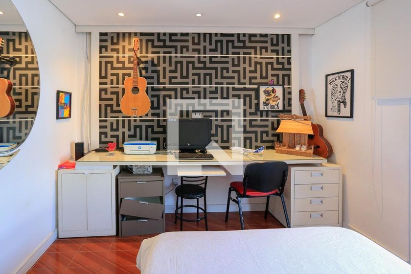 Casa, 6 quartos, 250 m² - Foto 31