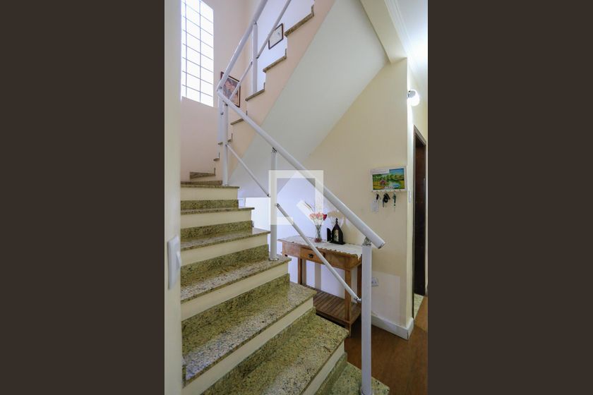 Casa, 6 quartos, 250 m² - Foto 13