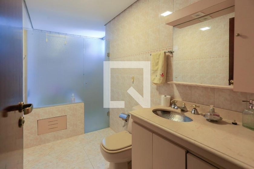 Casa, 6 quartos, 250 m² - Foto 77