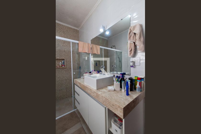 Casa à Venda - Taquaral, 3 Quartos,  194 m2 em , Campinas - sp | SoloBR