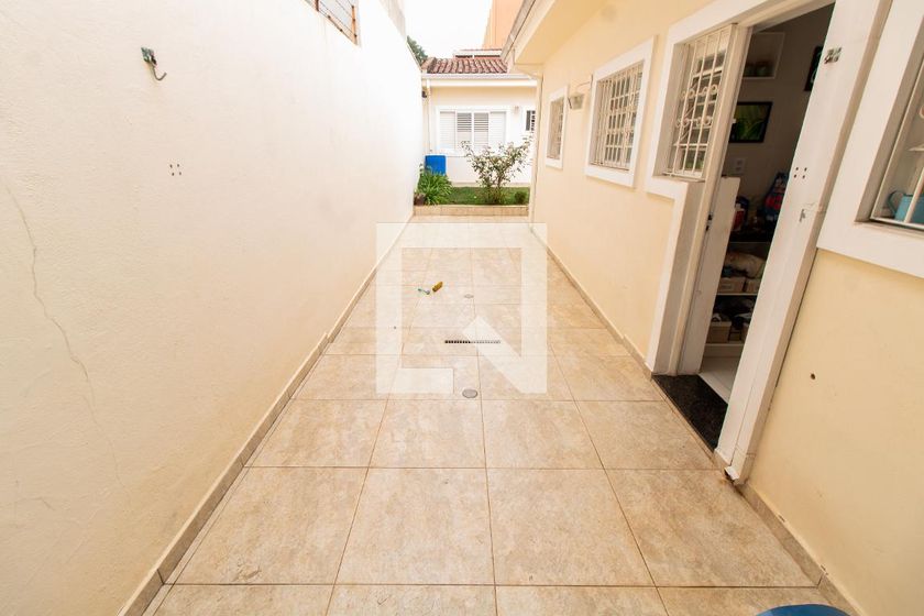 Casa à Venda - Taquaral, 3 Quartos,  194 m2 em , Campinas - sp | SoloBR