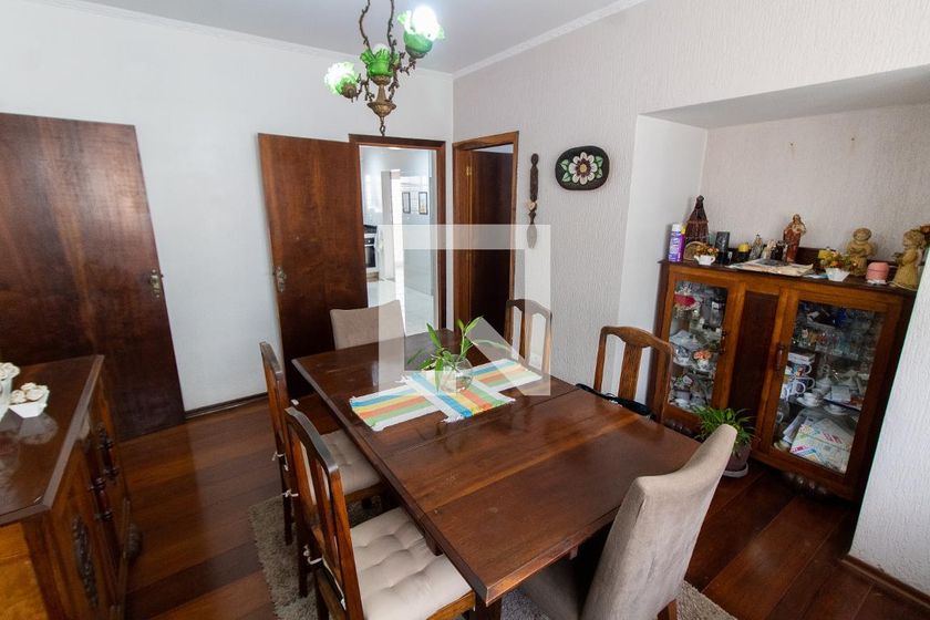Casa à Venda - Taquaral, 3 Quartos,  194 m2 em , Campinas - sp | SoloBR
