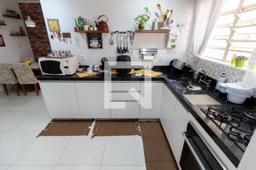 Casa à Venda - Taquaral, 3 Quartos,  194 m2 em , Campinas - sp | SoloBR