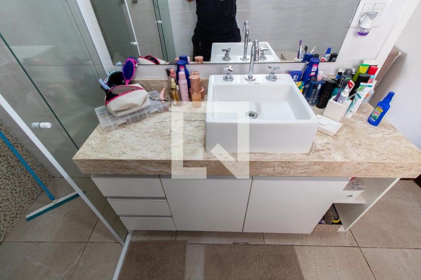 Casa à Venda - Taquaral, 3 Quartos,  194 m2 em , Campinas - sp | SoloBR