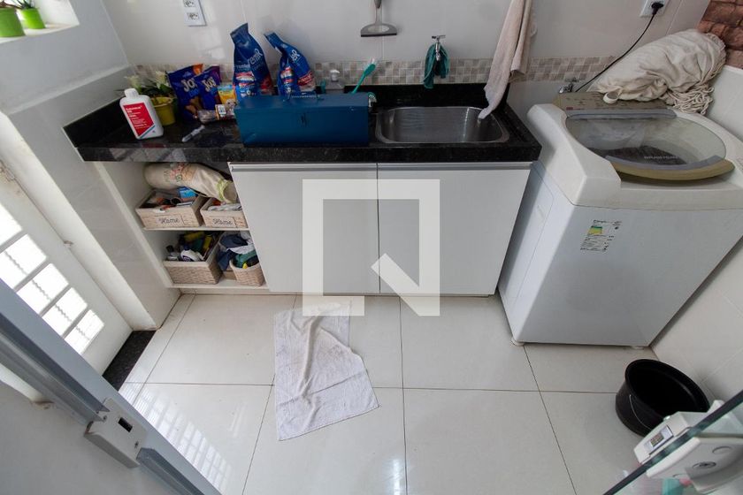 Casa à Venda - Taquaral, 3 Quartos,  194 m2 em , Campinas - sp | SoloBR