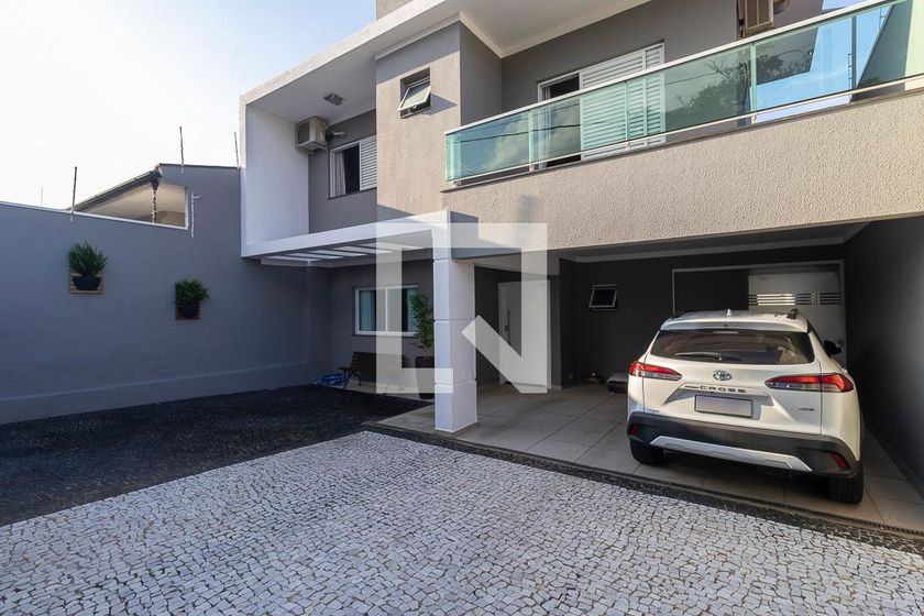 Casa à Venda - Taquaral, 3 Quartos,  260 m2 em , Campinas - sp | SoloBR