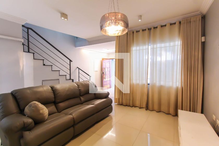 Casa, 3 quartos, 106 m² - Foto 1