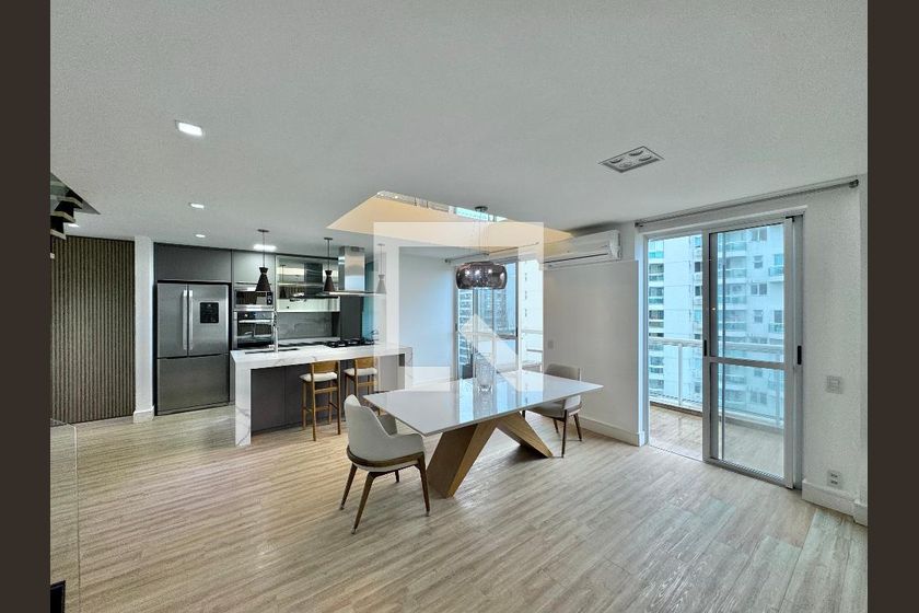 Apartamento, 3 quartos, 135 m² - Foto 2
