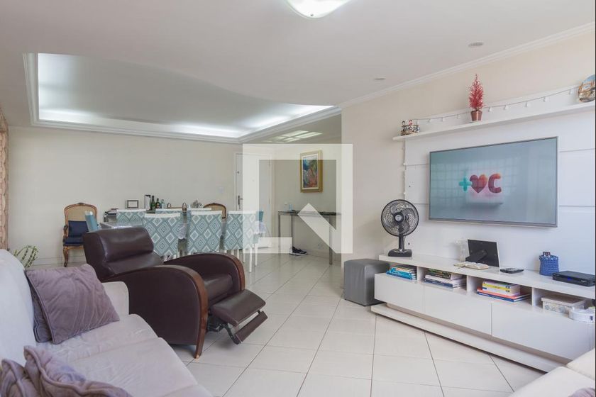 Apartamento, 3 quartos, 136 m² - Foto 1