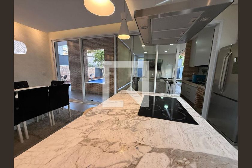 Casa à Venda - Swiss Park, 4 Quartos,  402 m2 em , Campinas - sp | SoloBR