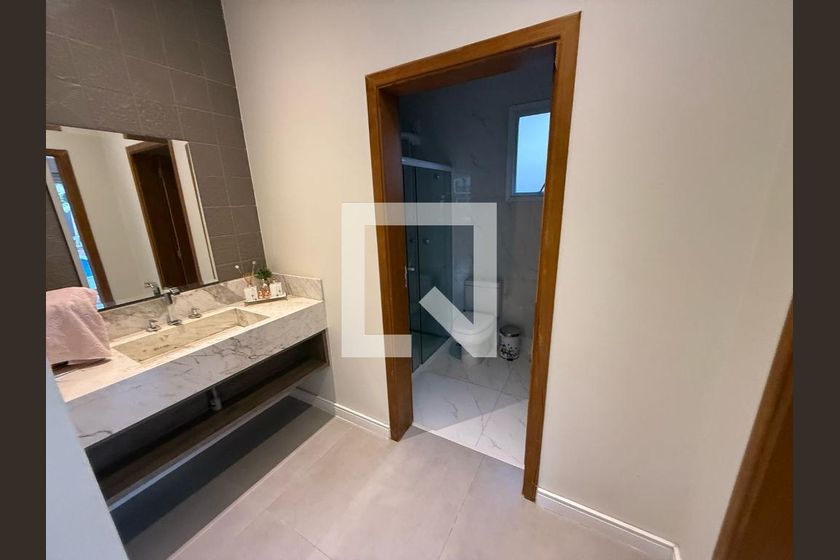 Casa à Venda - Swiss Park, 4 Quartos,  402 m2 em , Campinas - sp | SoloBR