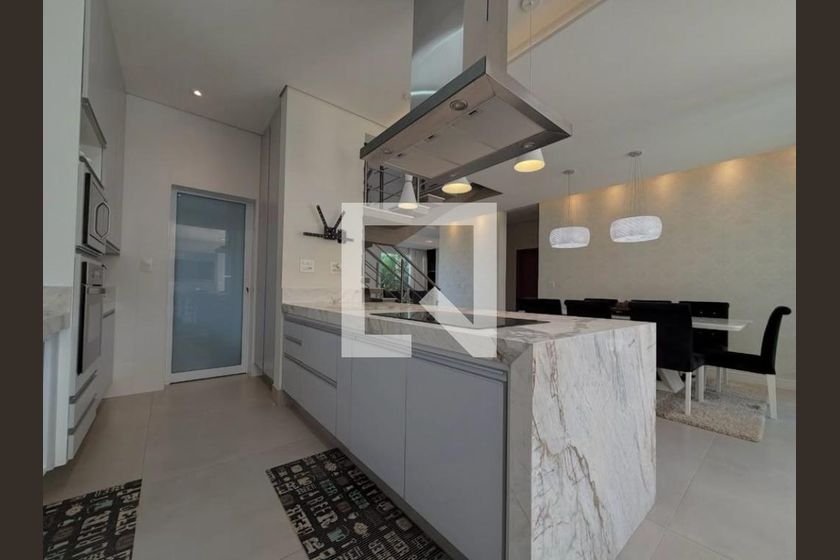 Casa à Venda - Swiss Park, 4 Quartos,  402 m2 em , Campinas - sp | SoloBR