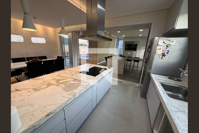 Casa à Venda - Swiss Park, 4 Quartos,  402 m2 em , Campinas - sp | SoloBR
