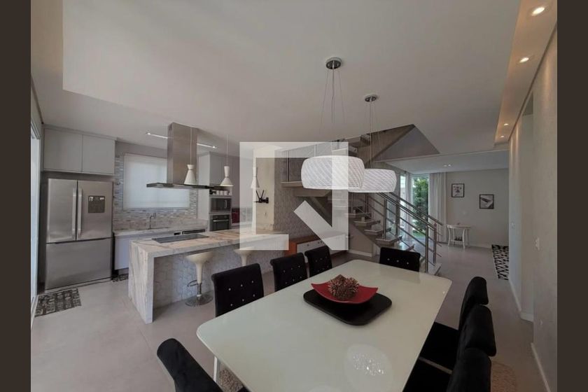 Casa à Venda - Swiss Park, 4 Quartos,  402 m2 em , Campinas - sp | SoloBR