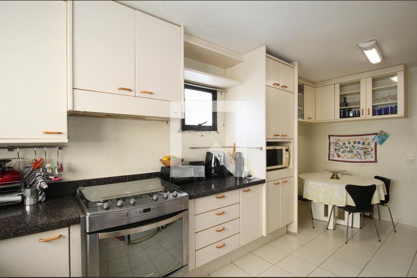 Apartamento, 3 quartos, 179 m² - Foto 69