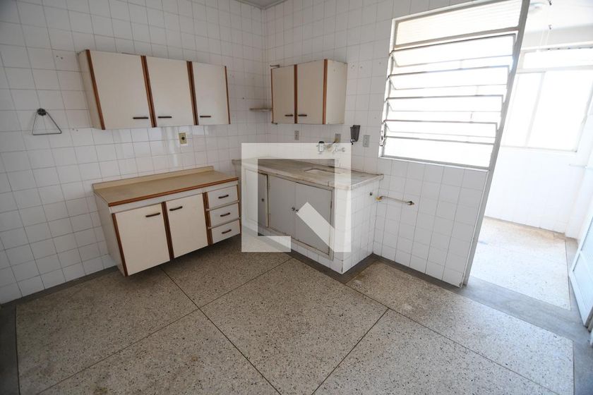 Apartamento à Venda - Centro, 2 Quartos,  124 m2 em , Campinas - sp | SoloBR