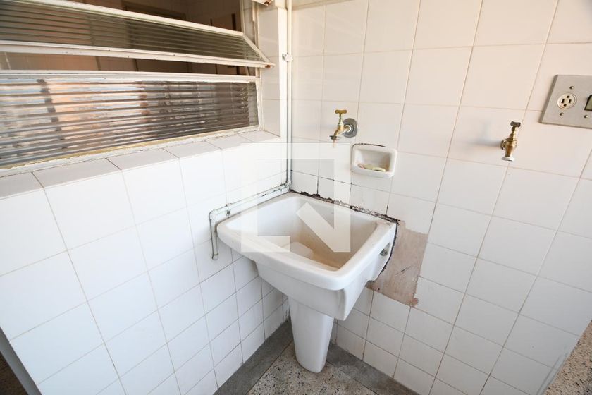 Apartamento à Venda - Centro, 2 Quartos,  124 m2 em , Campinas - sp | SoloBR