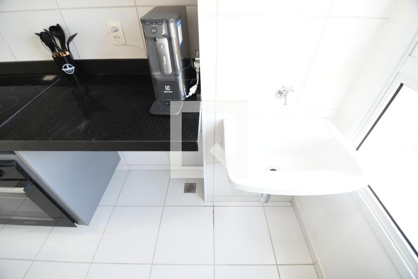 Apartamento à Venda - Bosque, 1 Quarto,  42 m2 em , Campinas - sp | SoloBR