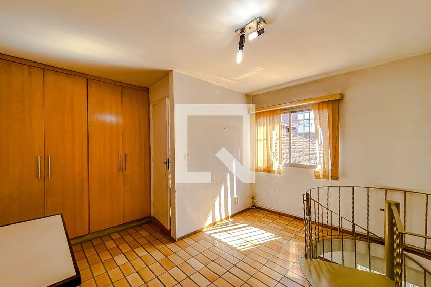 Casa, 3 quartos, 200 m² - Foto 35