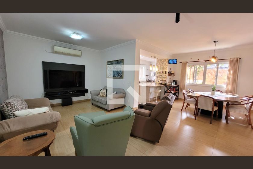 Casa à Venda - Barão Geraldo - Centro, 3 Quartos,  280 m2 em , Campinas - sp | SoloBR
