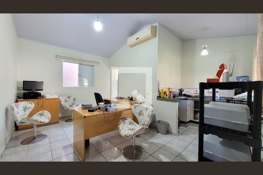 Casa à Venda - Barão Geraldo - Centro, 3 Quartos,  280 m2 em , Campinas - sp | SoloBR