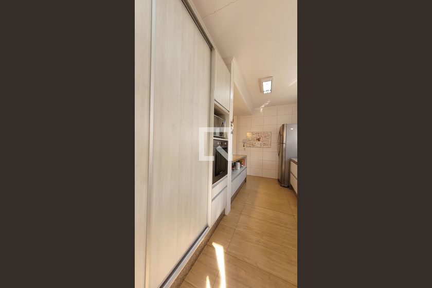 Casa à Venda - Barão Geraldo - Centro, 3 Quartos,  280 m2 em , Campinas - sp | SoloBR