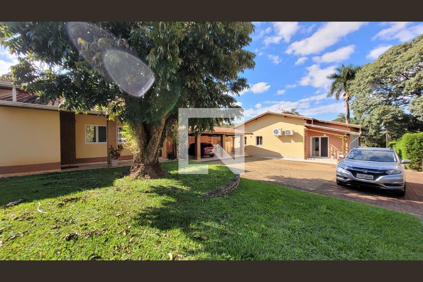 Casa à Venda - Barão Geraldo - Centro, 3 Quartos,  280 m2 em , Campinas - sp | SoloBR