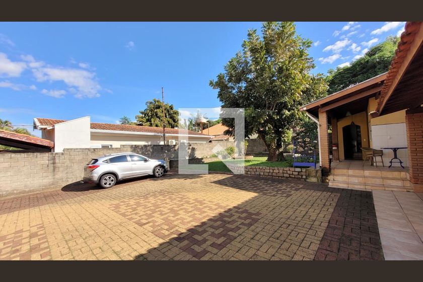Casa à Venda - Barão Geraldo - Centro, 3 Quartos,  280 m2 em , Campinas - sp | SoloBR