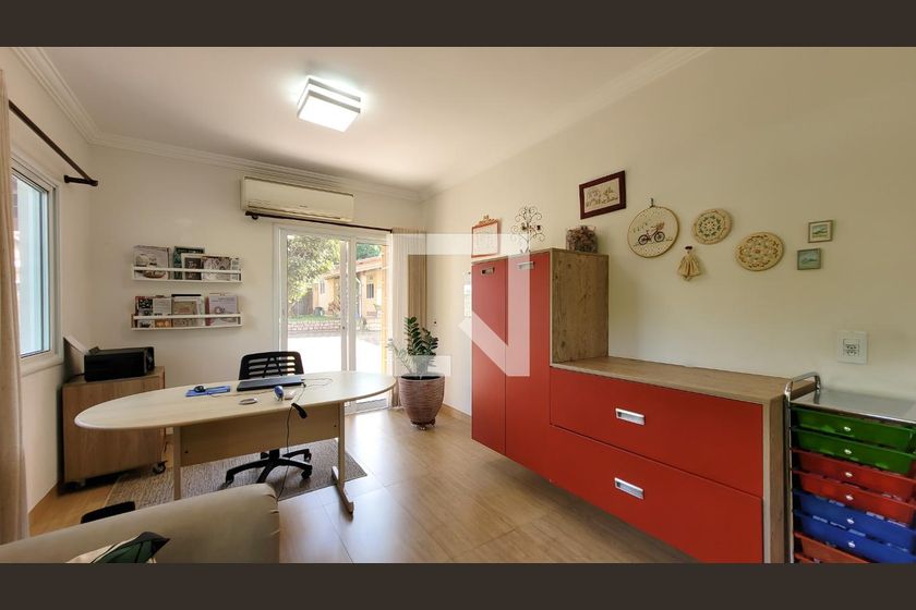 Casa à Venda - Barão Geraldo - Centro, 3 Quartos,  280 m2 em , Campinas - sp | SoloBR