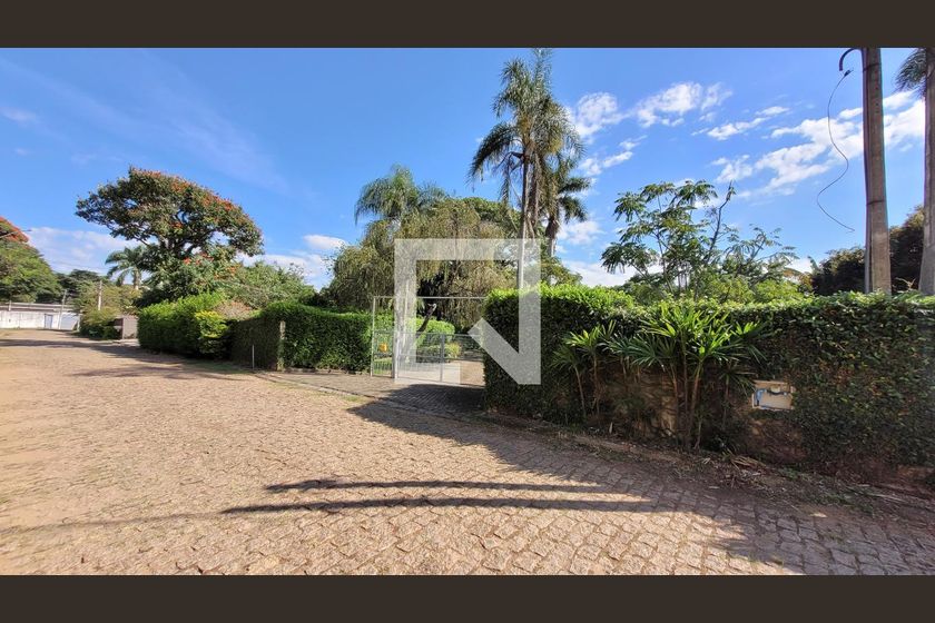 Casa à Venda - Barão Geraldo - Centro, 3 Quartos,  280 m2 em , Campinas - sp | SoloBR