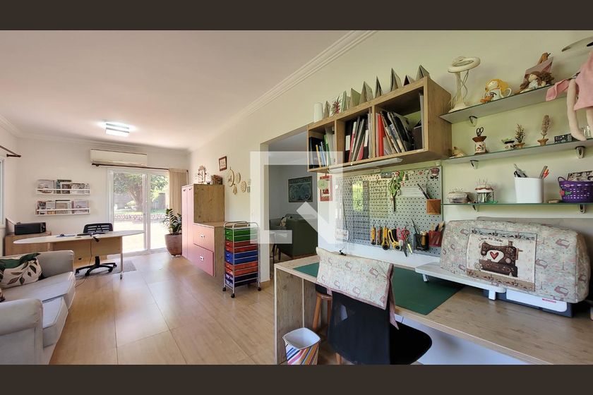 Casa à Venda - Barão Geraldo - Centro, 3 Quartos,  280 m2 em , Campinas - sp | SoloBR