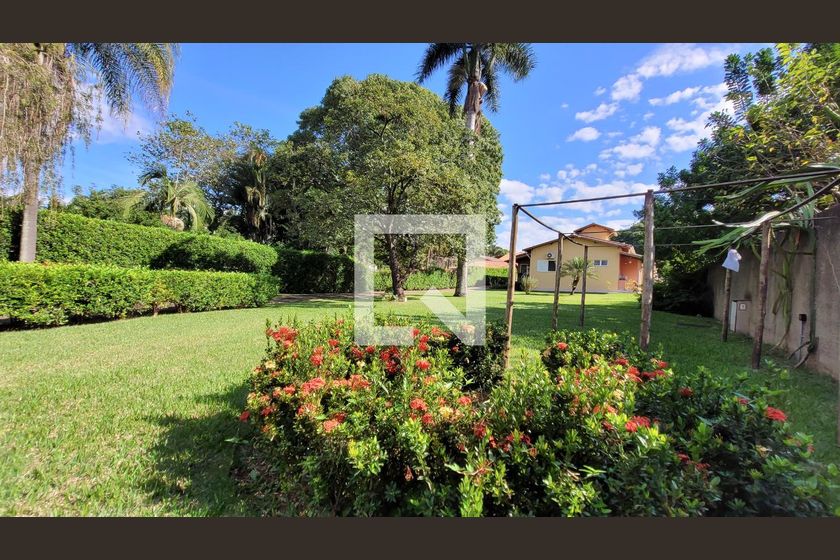 Casa à Venda - Barão Geraldo - Centro, 3 Quartos,  280 m2 em , Campinas - sp | SoloBR