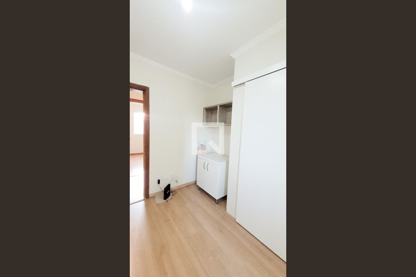 Apartamento à Venda - Mansões Santo Antônio, 4 Quartos,  130 m2 em , Campinas - sp | SoloBR
