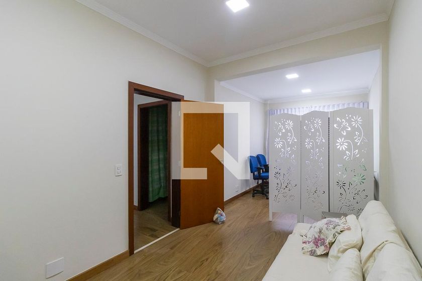 Casa à Venda - Swiss Park, 4 Quartos,  300 m2 em , Campinas - sp | SoloBR