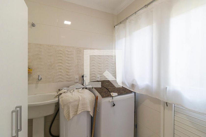Casa à Venda - Swiss Park, 4 Quartos,  300 m2 em , Campinas - sp | SoloBR
