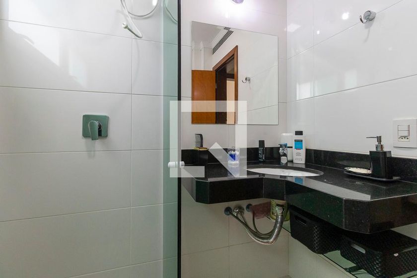 Casa à Venda - Swiss Park, 4 Quartos,  300 m2 em , Campinas - sp | SoloBR